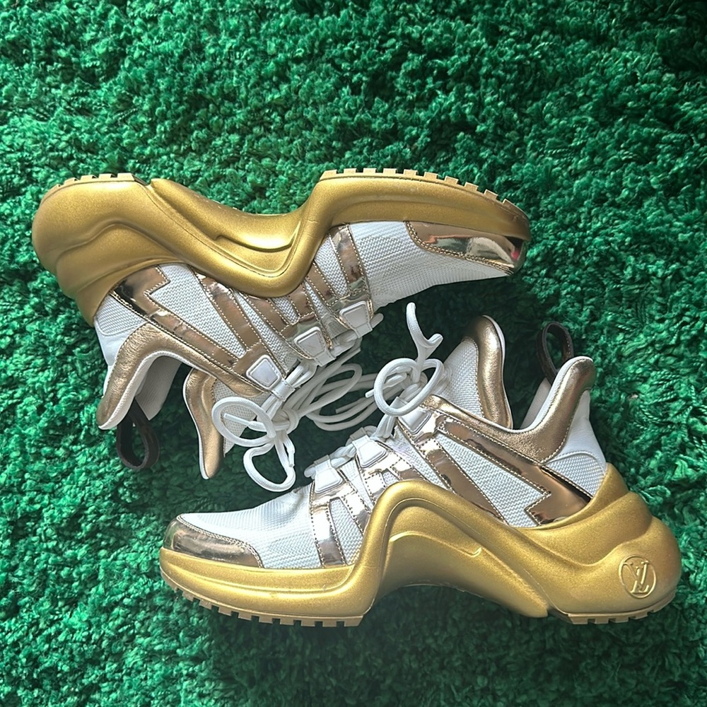 LOUIS VUITTON ARCHLIGHT SNEAKER WHITE GOLD
